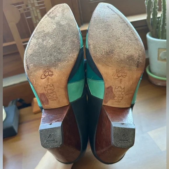 Fluevog EXCELLENT Purpose Scheme angular suede booties in turquoise/navy -7.5/8 - Picture 15 of 16